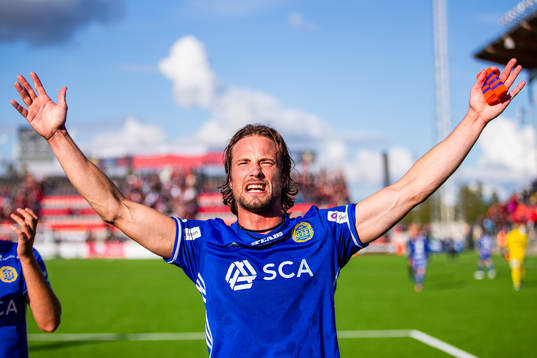 Sundsvalls Linus Hallenius jubel
