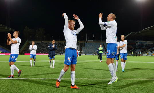 Norrköpings Kalle Holmberg  och Andreas Johansson jublar