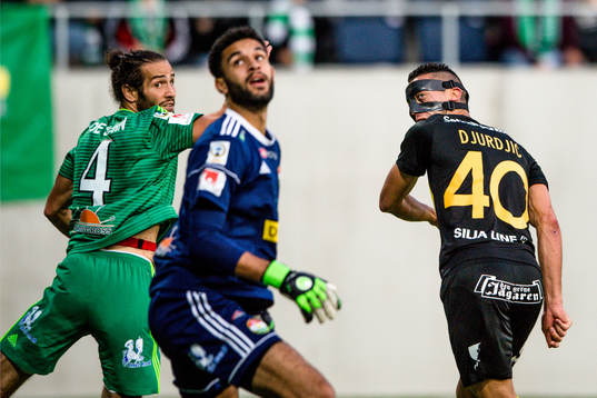 Hammarbys Nikola Djurdjic gör 1-2 bakom Dalkurds målvakt