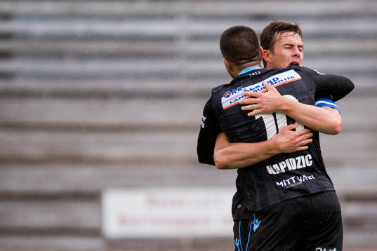 Sanel Kapidzic and Niels Vorthoren of Sandnes Ulf celebrate the 2-2 goal