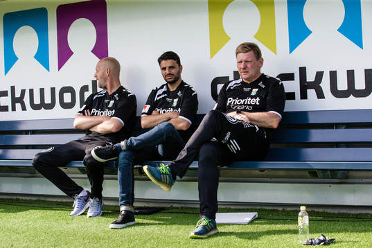 IFK Göteborgs tränare Poya Asbaghi och assisterande