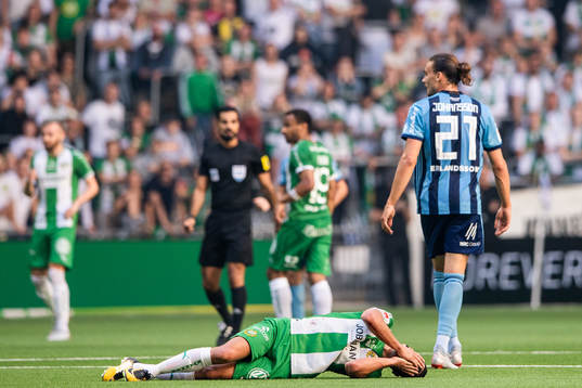 Hammarbys Nikola Djurdjic har ont