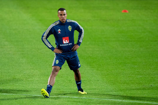 Robin Quaison of the Swedish national football team at a practice session