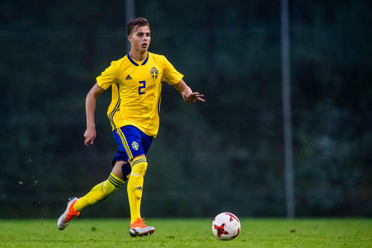 Sveriges Isac Larsson 