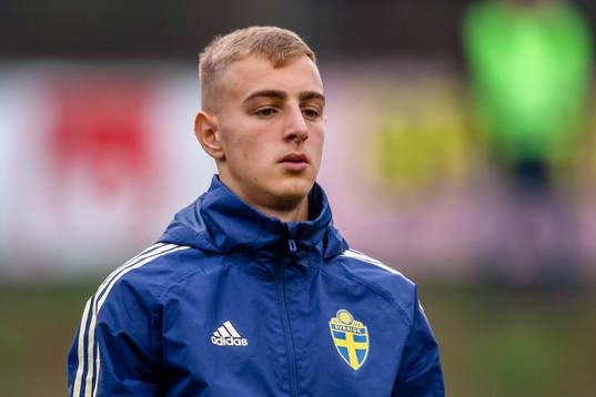 Sveriges Amel Mujanic före P17-landskampen i fotboll