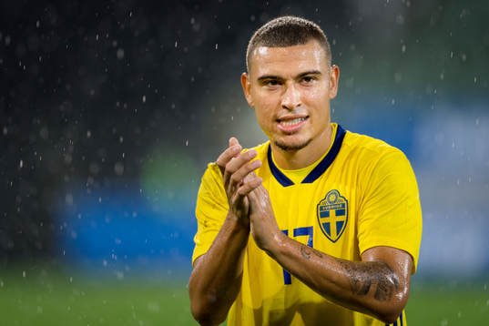 Sveriges Jordan Larsson jublar
