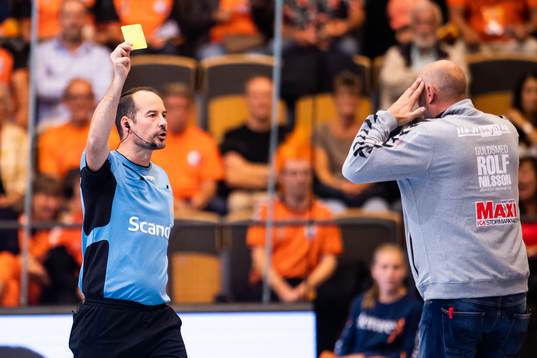 Kristianstads tränare Ola Lindgren varnas