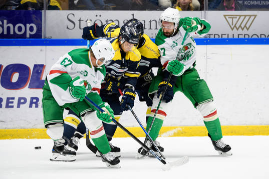 s Kristofer Berglund och Joakim Andersson (skymd)