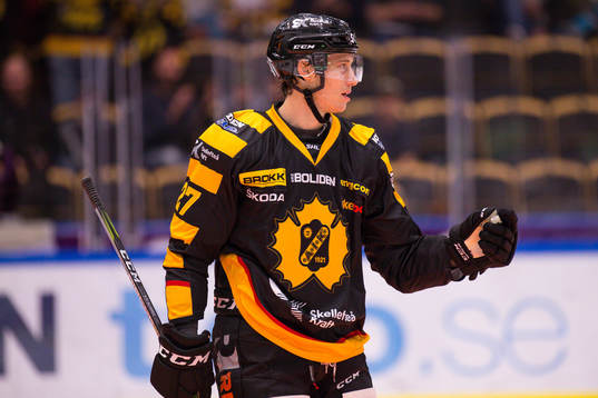 Skellefteås Robin Alvarez jublar