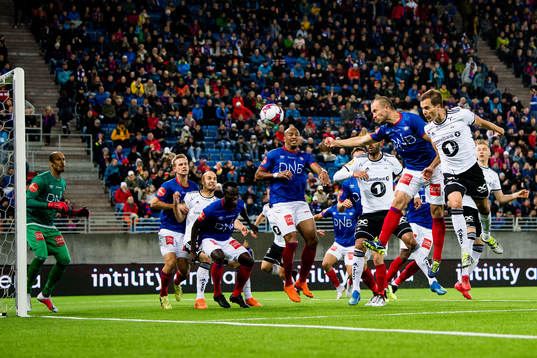 Enar Jääger of Vålerenga scores the 1-2 goal (own goal)