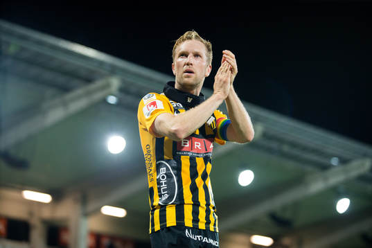 Häckens Rasmus Lindgren tackar publiken