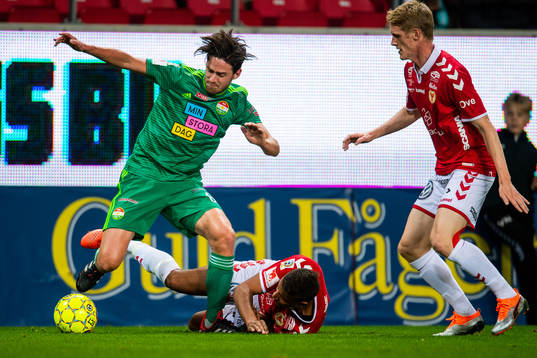 Kalmars Mikael Dyrestam och Dalkurds Robin Tranberg