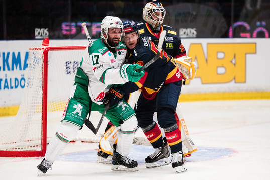 Rögles Taylor Matson och Djurgårdens Bobbo Petersson