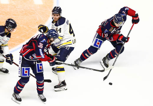 s Mikko Lehtonen och Linköpings Nick Sörenssen