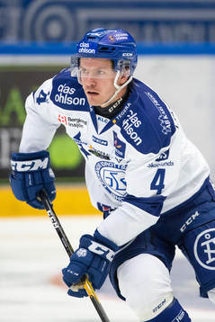 Leksands Mattias Nilsson   i ishockeymatchen i