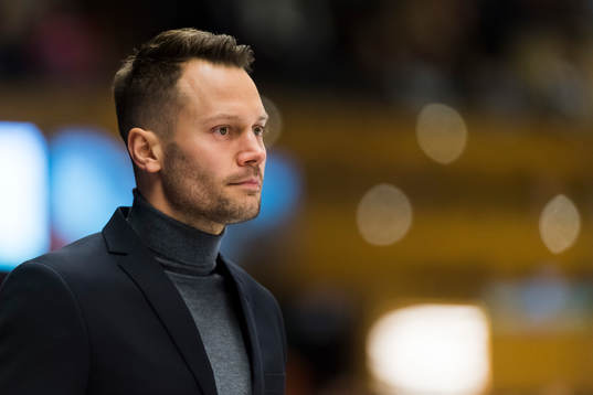 Almtunas tränare Marcus Ragnarsson