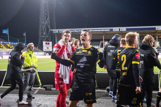 Herolind Shala of Start celebrates