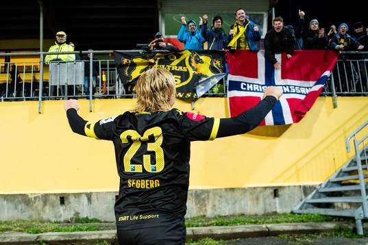 Erlend Segberg of Start celebrates
