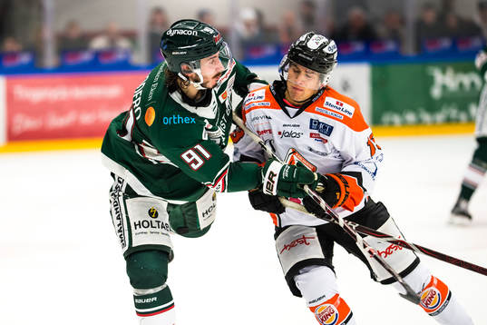 Tingsryds Charlie Dodero och Karlskronas Kalle Miketinac