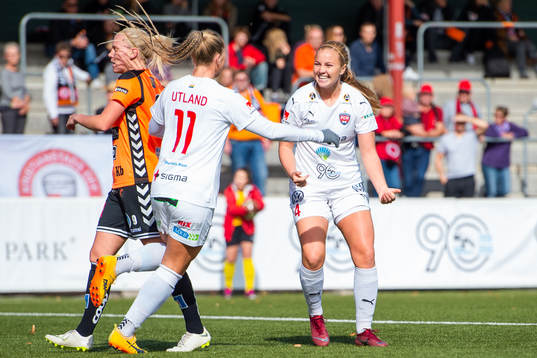 Rosengårds Glodis Perla Viggosdottir jublar