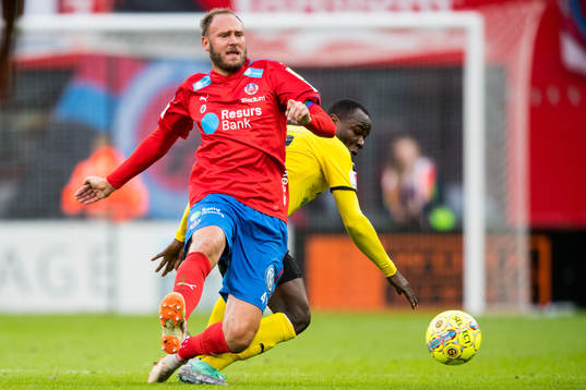 Helsingborgs Andreas Granqvist och Frejs Nsima Peter