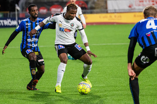 Sirius Mohammed Saeid och Örebros Kennedy Igboananike