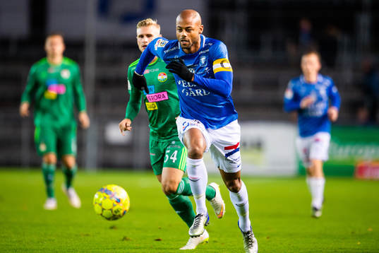 Trelleborgs Salif Camara Jönsson och Dalkurds Simon Strand