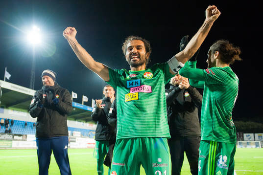 Dalkurds Peshraw Azizi jublar