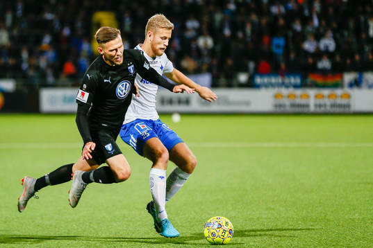 Malmö FFs Arnór Ingvi Traustason och Norrköpings Filip