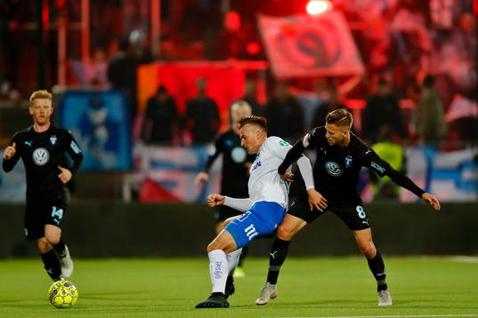Norrköpings Henrik Castegren och Malmö FFs Arnór Ingvi