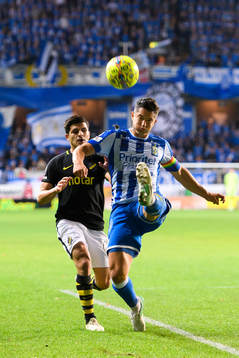 s Tarik Elyounoussi och IFK Göteborgs David Boo Wiklander