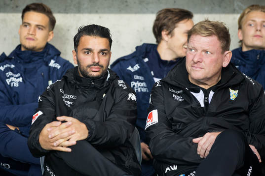 IFK Göteborgs tränare Poya Asbaghi och assisterande