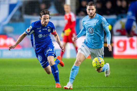 Sundsvalls Linus Hallenius och Malmö FFs Lasse Nielsen