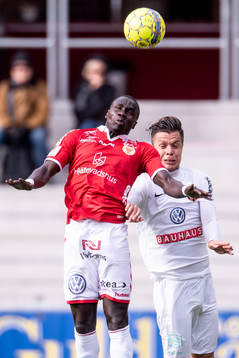 Kalmars Papa Alioune Diouf och Brommapojkarnas Erik Figueroa