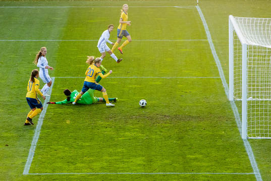 Sveriges Beata Olsson gör 4-0