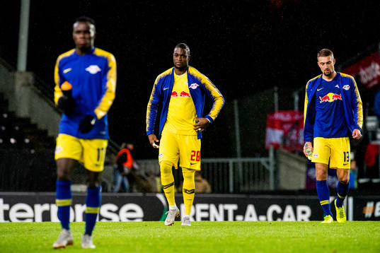 Goalkeeper Yvon Mvogo of RB Leipzig