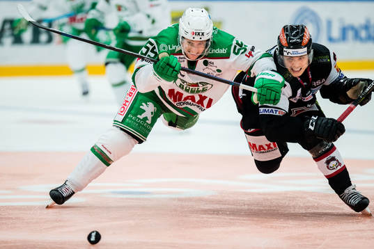 Rögles Ben Youds och Malmö Redhawks Christoffer Forsberg