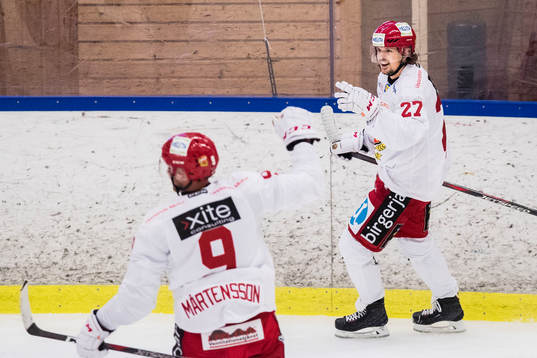 Almtunas Viktor Hertzberg jublar