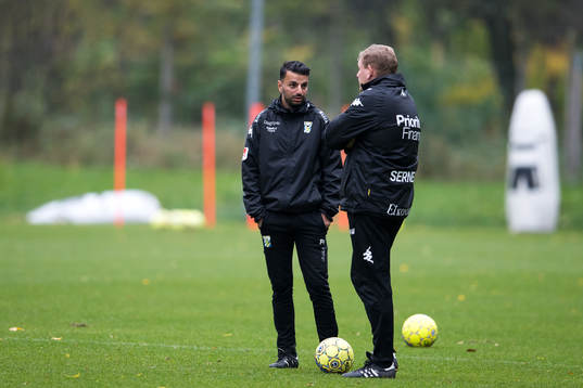 IFK Göteborgs tränare Poya Asbaghi och assisterande tränare Alf Westerberg 