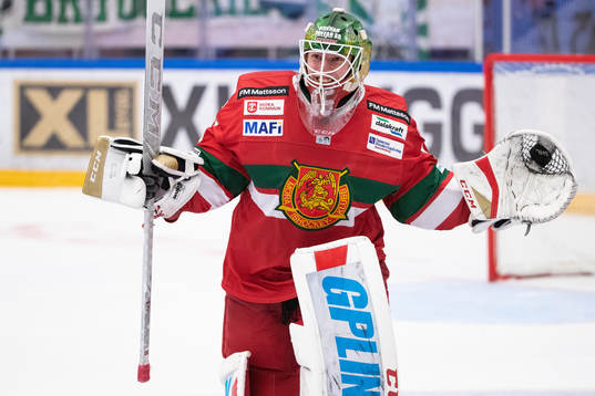 Moras målvakt Isak Wallin jublar