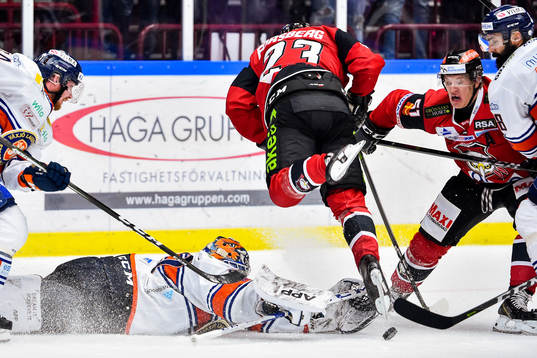 Malmö Redhawks Emil Sylvegård  och Christoffer Forsberg