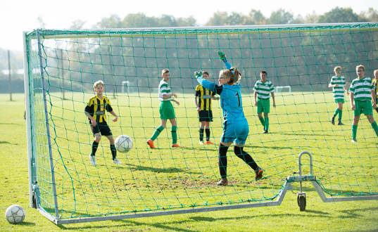 i matchen för pojkar födda 2006 mellan IFK Hässleholms