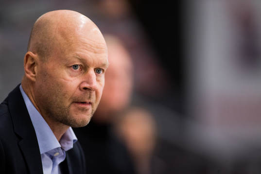 Almtunas tränare Marcus Ragnarsson