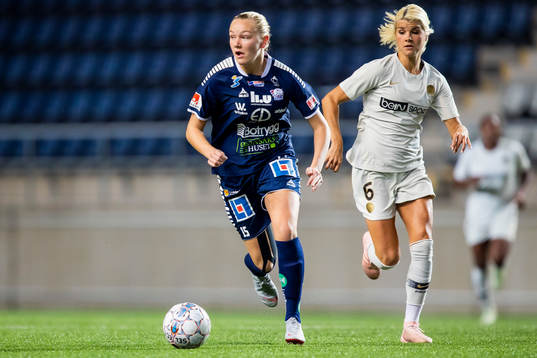 Linköpings Frida Leonardsen Maanum och Paris Andrine