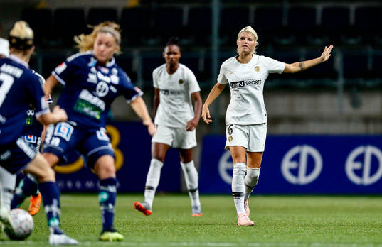 Paris Andrine Hegerberg