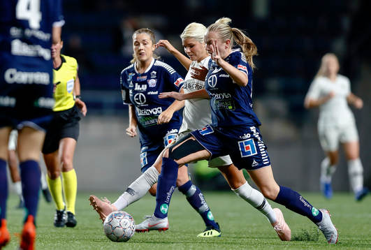 Paris Andrine Hegerberg