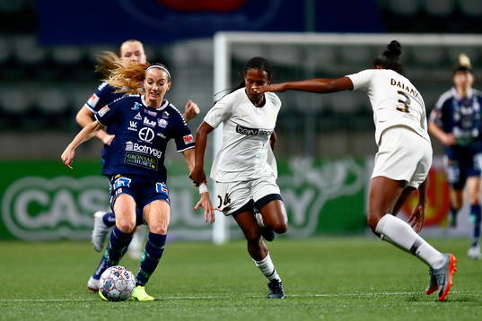 Linköpings Kosovare Asllani och Paris Formiga