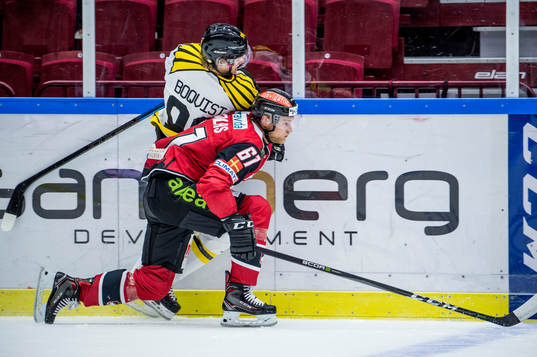 Brynäs Jesper Boqvist mot Malmö Redhawks Martin Janohls