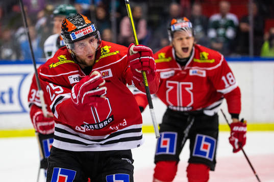 Örebros Anton Hedman jublar