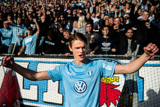 Malmö FFs Hugo Andersson jublar